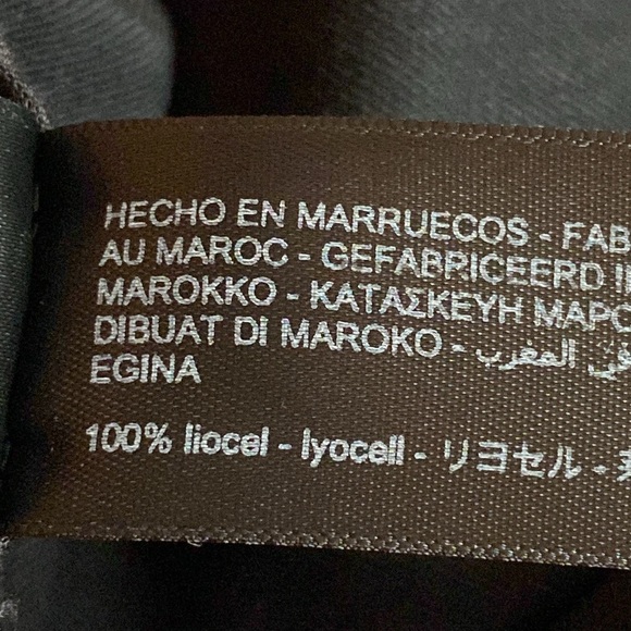 NWT. Massimo Dutti Black Flowing Jumpsuit with Darts and Tie Detail. Size M. - Picture 9 of 10